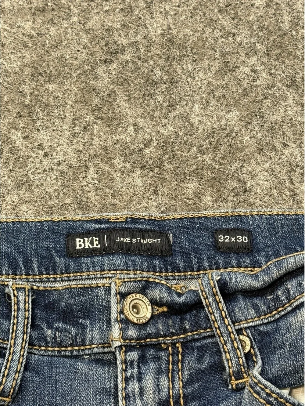 BKE Jake Straight Jeans Mens 32x30 Blue Distressed Ripped Stretch Denim